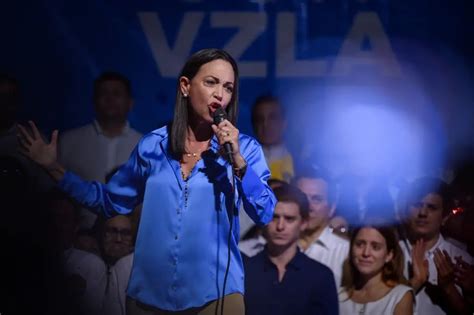 Venezuela Bloquea Candidatura Presidencial De La L Der Opositora Mar A