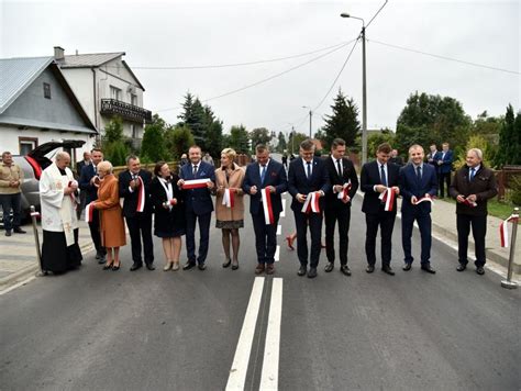 Powiat radzyński Boom na drogach Radny pyta co z innymi