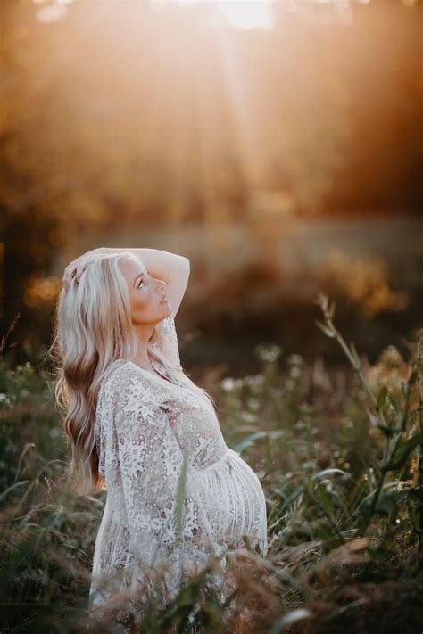 50 Creative Maternity Photography Ideas For 2023 Artofit