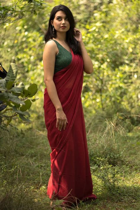 Rouge Maroon Colour Plain Saree I Love Sarees