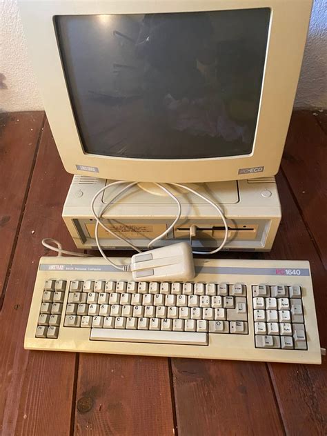 1 Amstrad Pc1640 Vintage Computer With Replacement Box Catawiki