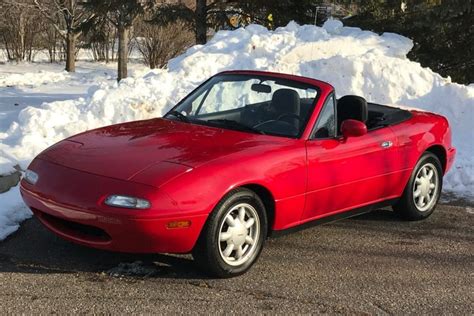 27k-Mile 1990 Mazda MX-5 Miata | Thing 1