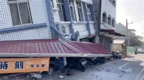 Terremoto Atinge Taiwan E Deixa Ao Menos Mortos