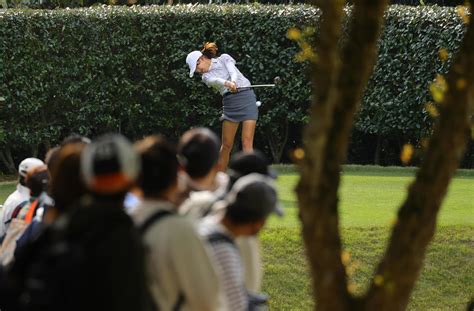 注目の馬場咲希は3アンダー2打差13位「全体的にはよかったです」プロの試合3度目60台の69 国内女子ゴルフ写真ニュース 日刊スポーツ