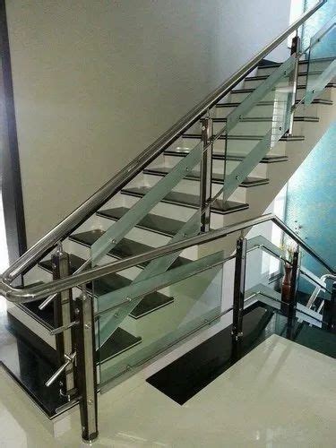 SSM41 Stainless Steel Glass Stair Railing At Rs 1600 Running Feet