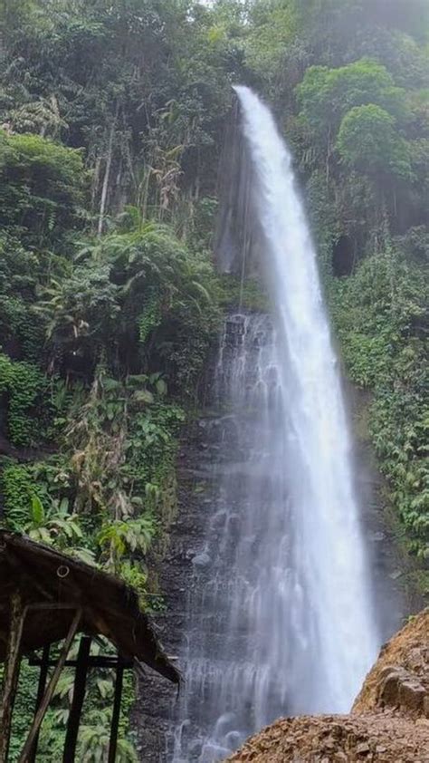 Tinggi Menjulang Curug Sanghyang Santen Di Garut Tawarkan Keindahan