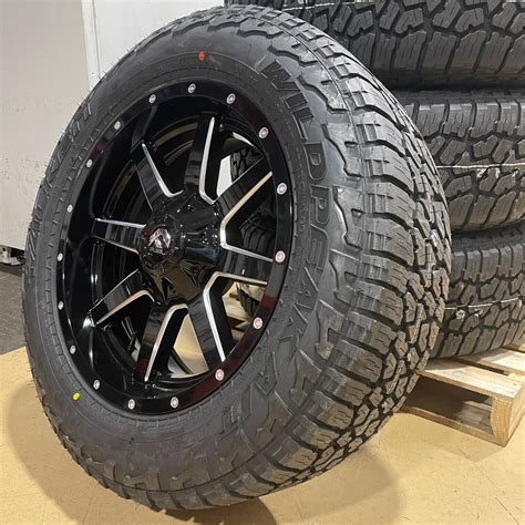 20x9 Fuel Maverick Black Wheels 33 Falken AT Tires 6x5 5 GMC Sierra