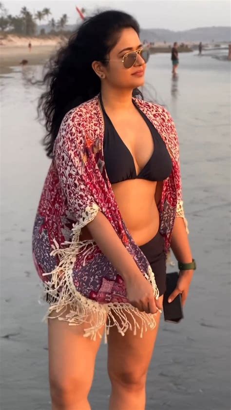 Cutie Actress And Anchors On Twitter RT GlamSlot Her Body No