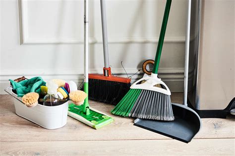 Broom Mop Storage Idea - Zip Ties | Kitchn