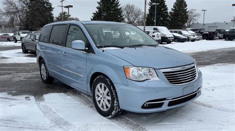 2013 Chrysler Town And Country Columbus Whitehall Dublin Hilliard