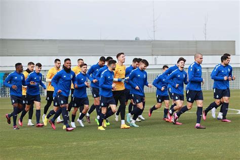 Fábio Cardoso Otávio Uribe Galeno e Evanilson nos convocados do FC