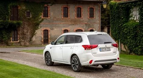 Mitsubishi Outlander Phev Nouveau Kimono Essai Vid O