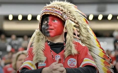 Family Of Young NFL Fan Who Went Viral Has Filed Lawsuit - The Spun