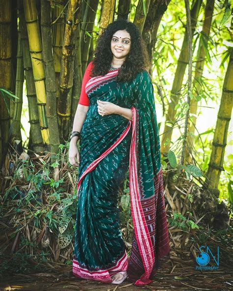 Most Beautiful Women Curly Sari Fashion Saree Moda Fashion