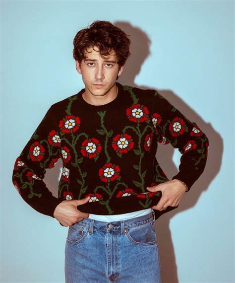 Pin By Agustina Salazar On Milo Manheim Milo Manheim Good Looking Men