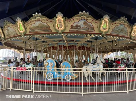 Grand Carousel At Kings Island Theme Park Archive