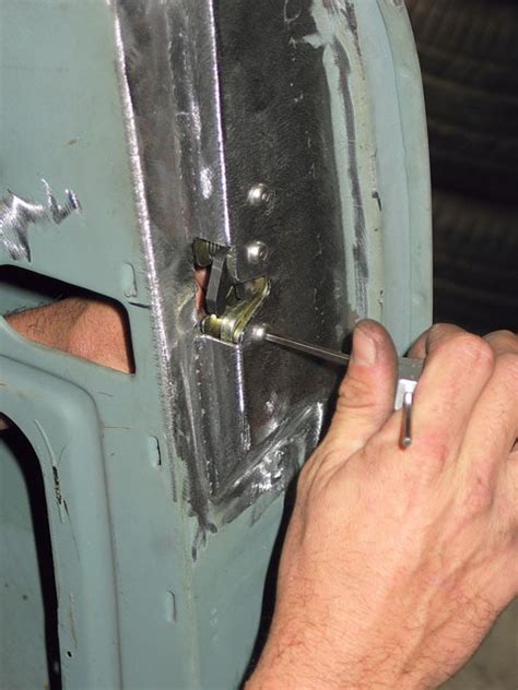 Installing Bear Claw Latches - Hot Rod Network