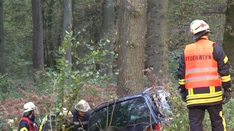 Tödlicher Verkehrsunfall Unfallursache ist derzeit unbekannt