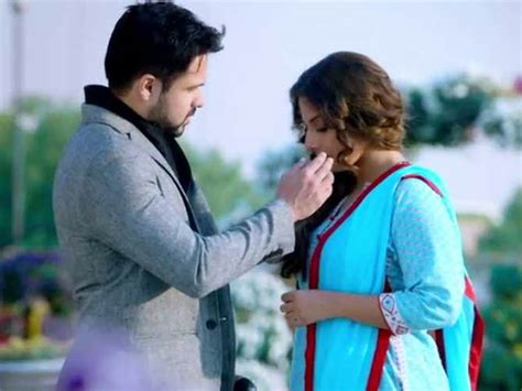 Hamari Adhuri Kahani | Box Office Collection - India Box Office Report ...