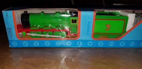 TOMY BRAND HTF HENRY THOMAS & FRIENDS TRACKMASTER THOMAS TRAIN W/LOG ...