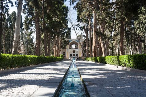 Persian Garden Architecture – SURFIRAN