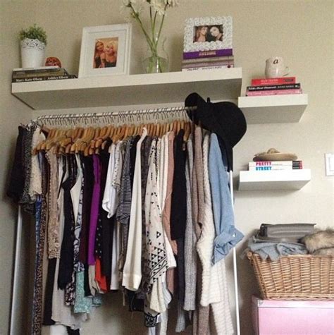 15 Clever Closet Ideas for Small Space - Pretty Designs