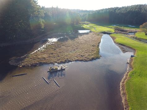 Golf Course Pond Maintenance Methods Aeration And Dredging