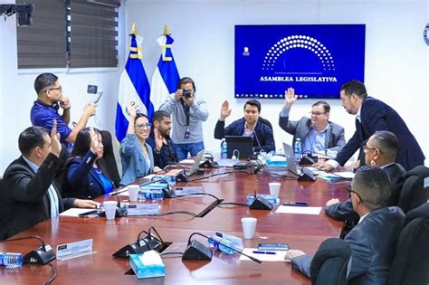 Comisión de Hacienda emite dictamen favorable para el Presupuesto