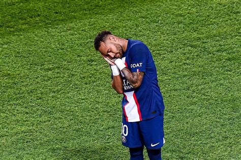 Football Ligue Neymar En Mode Samba Le Psg Crase Montpellier