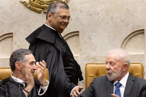 Indicado Por Lula Dino Toma Posse E Stf Volta A Ter Ministros