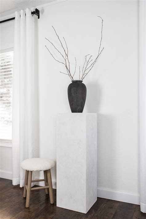 Decor Roundup 16 Pedestals To Add Architectural Interest At Home