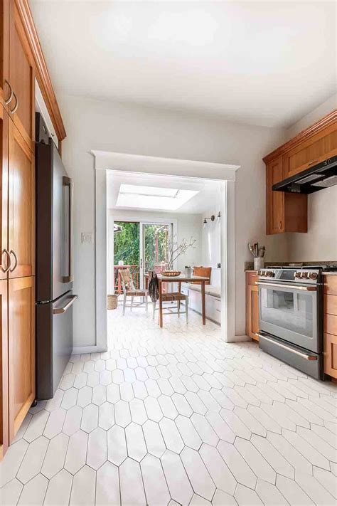Budget Kitchen Flooring Clsa Flooring Guide