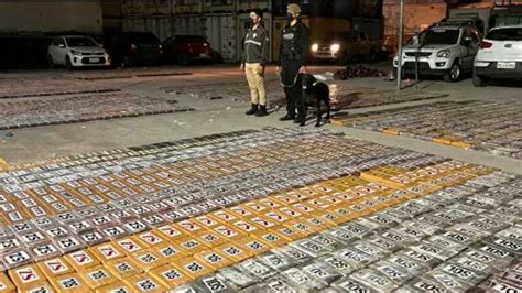 Policía incauta en Guayaquil cerca de 4 toneladas de cocaína ocultas en