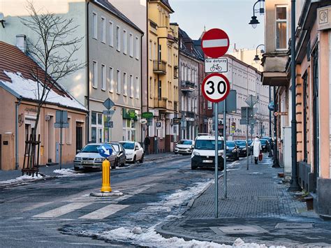 Zmiany w Strefie Płatnego Parkowania Nowe ulice jednokierunkowe