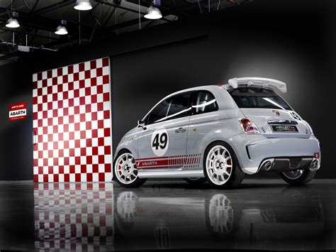 Abarth 500 Assetto Corse On The Starting Line