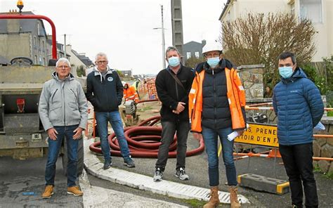 Lenfouissement Des R Seaux A D Marr Rue De Porspaul Lampaul