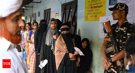 Polling Begins In 20 Lok Sabha Seats In Kerala 5 62 Turnout After