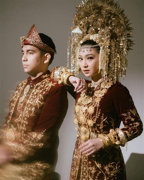 Minang - Indonesia traditional wedding 🇮🇩 in 2024 | Traditional wedding ...