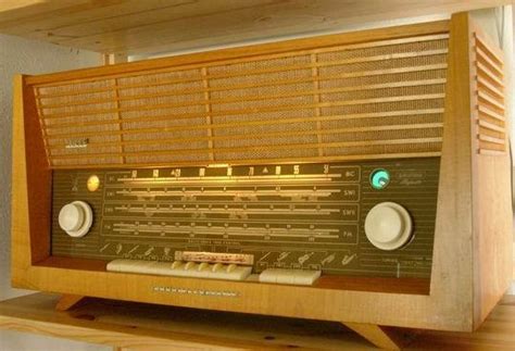 Grundig Majestic 4095USA, Repair Report |Radiomuseum.org