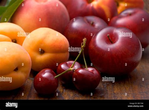 Fresh stone fruits Stock Photo - Alamy