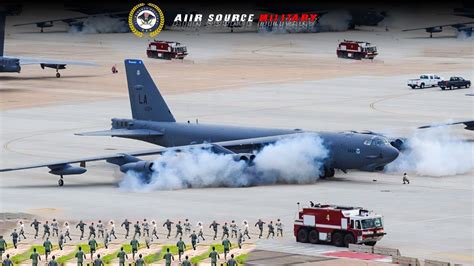 US Pilot Rush To Their Smoky B-52 Nuclear Bomb And Scramble Takeoffs ...