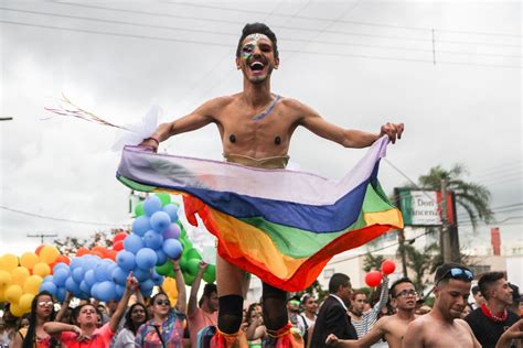 Parada Do Orgulho LGBTQIA Acontece Neste Domingo Em Araraquara