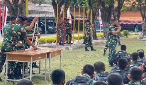 Siswa Satdik I Kodiklatal Kunjungi Kodikopsla Dan Pasmar Sergap Tkp