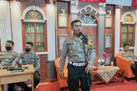 Malam Tahun Baru Polisi Akan Lakukan Pengalihan Arus Lalu Lintas