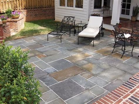 How To Build A Small Backyard Patio Dengarden