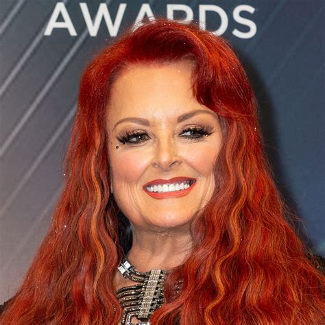 Wynonna Judd Shows Off Her 55-Lb Weight Loss After Prioritizing Her ...