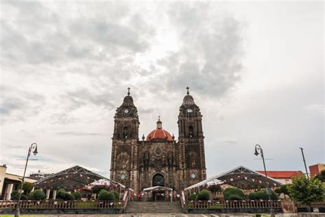 Iglesia De Santiago Arboleas Imagen De Archivo Imagen De Ciudad