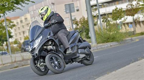 Qu Motos Se Pueden Conducir Con El Carnet De Coche B Todav A