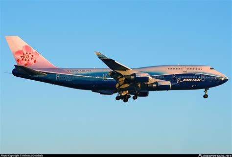 B 18210 China Airlines Boeing 747 409 Photo By Helmut Schnichels ID