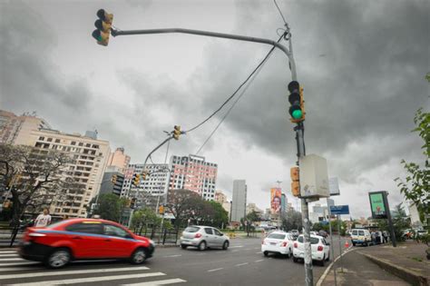 EPTC prevê sincronização de 70 dos semáforos de Porto Alegre até o